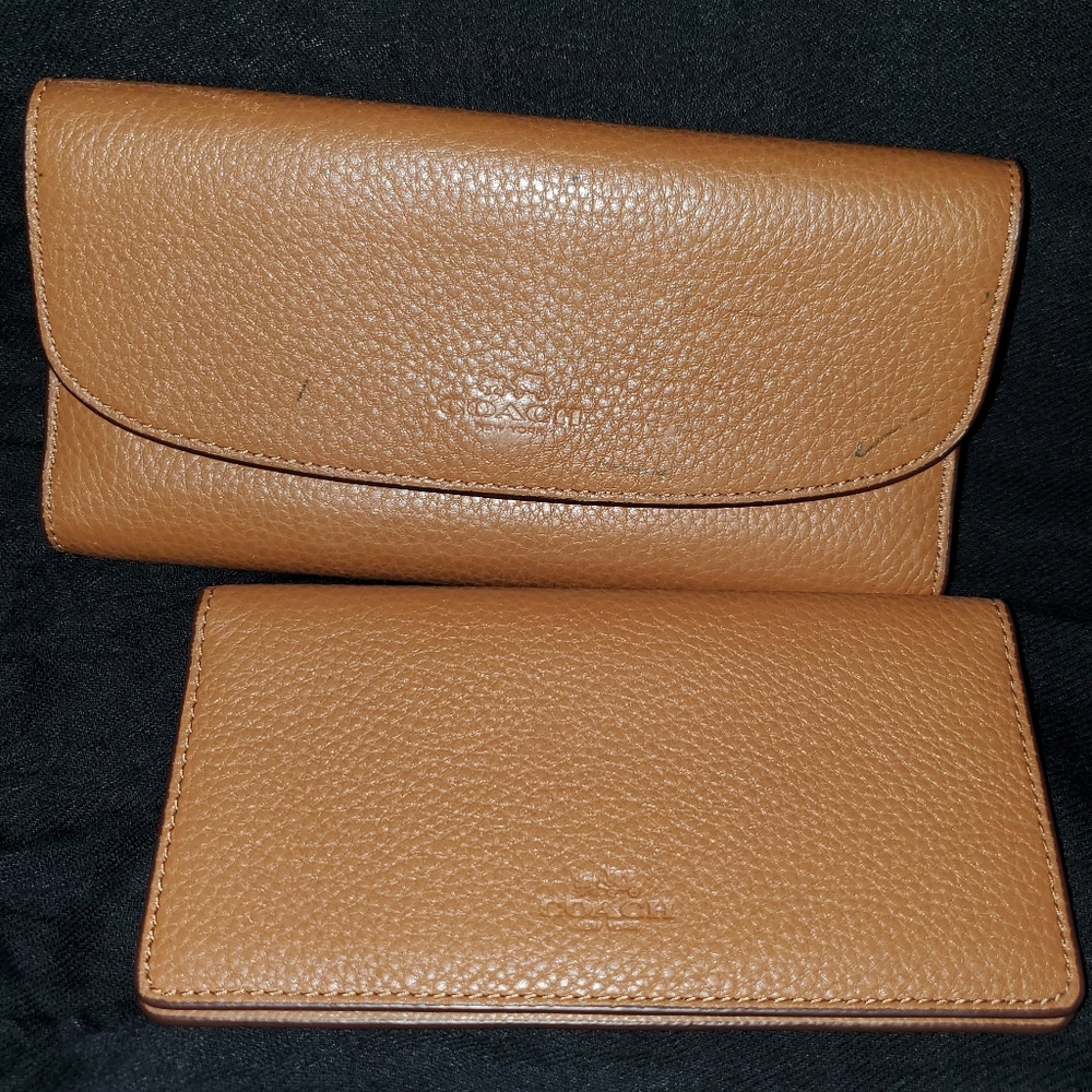 ***Authentic*** Coach Wallet and Checkbook Cover